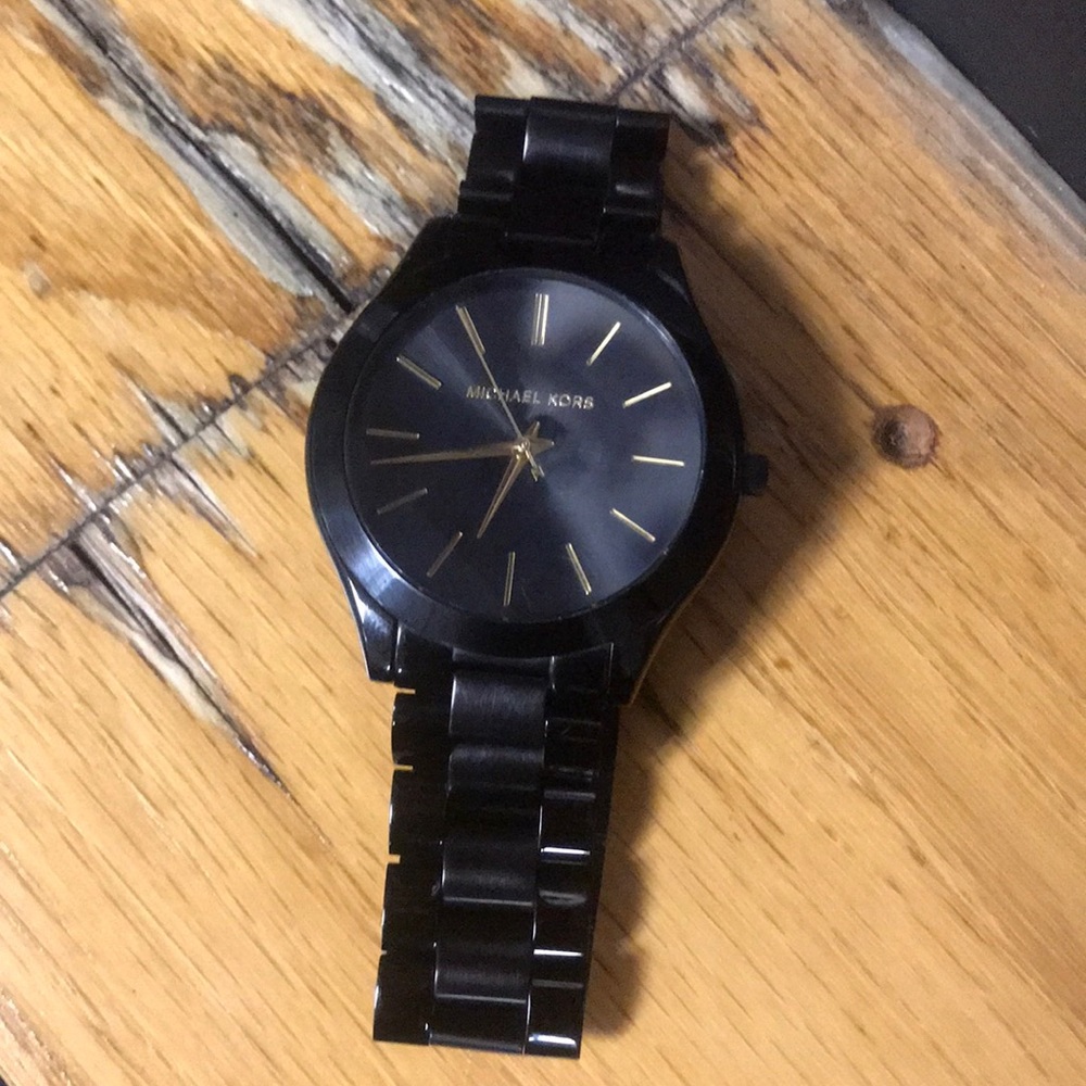 Authentic NEW!! Micheal Kors Watch